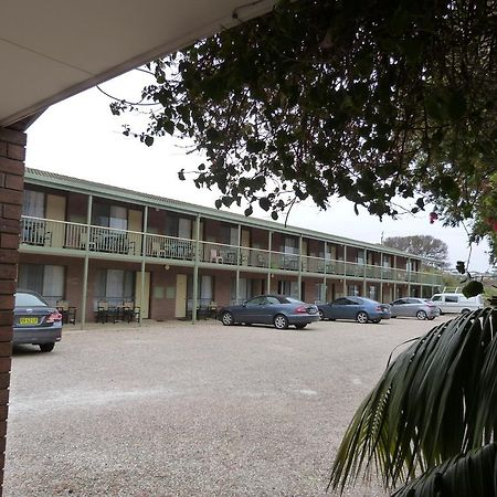 Wintersun Motel Victor Harbor Exterior photo