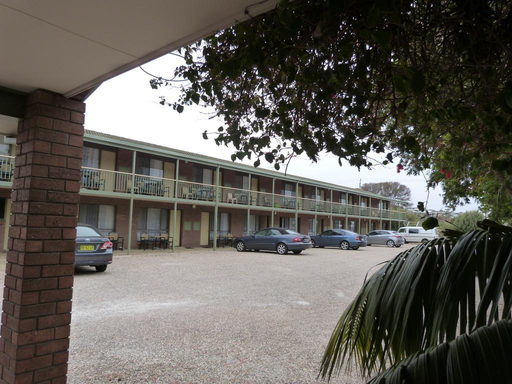 Wintersun Motel Victor Harbor Exterior photo